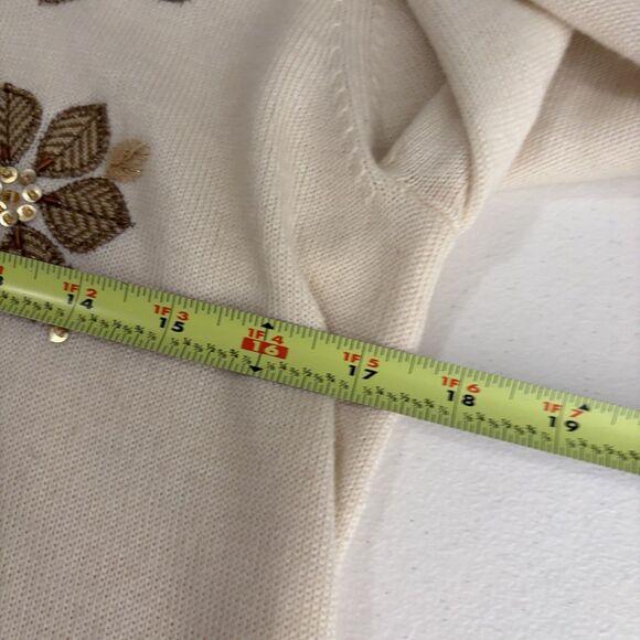 Alfred Dunner Sweater Women's Petite Medium Embroidered Rhinestone Knit - Picture 10 of 10